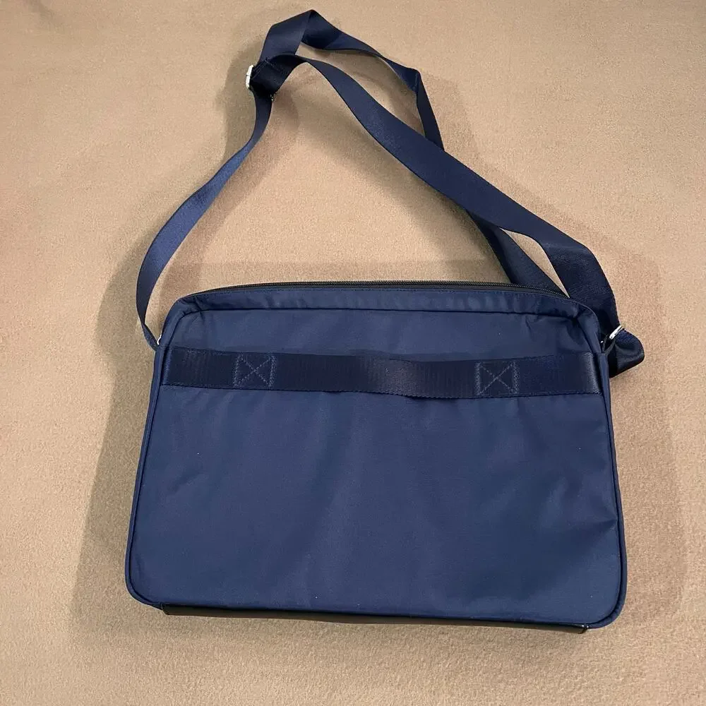 Tommy Hilfiger Smart Nylon Navy Blue Messenger Laptop Crossbody Bag Unisex